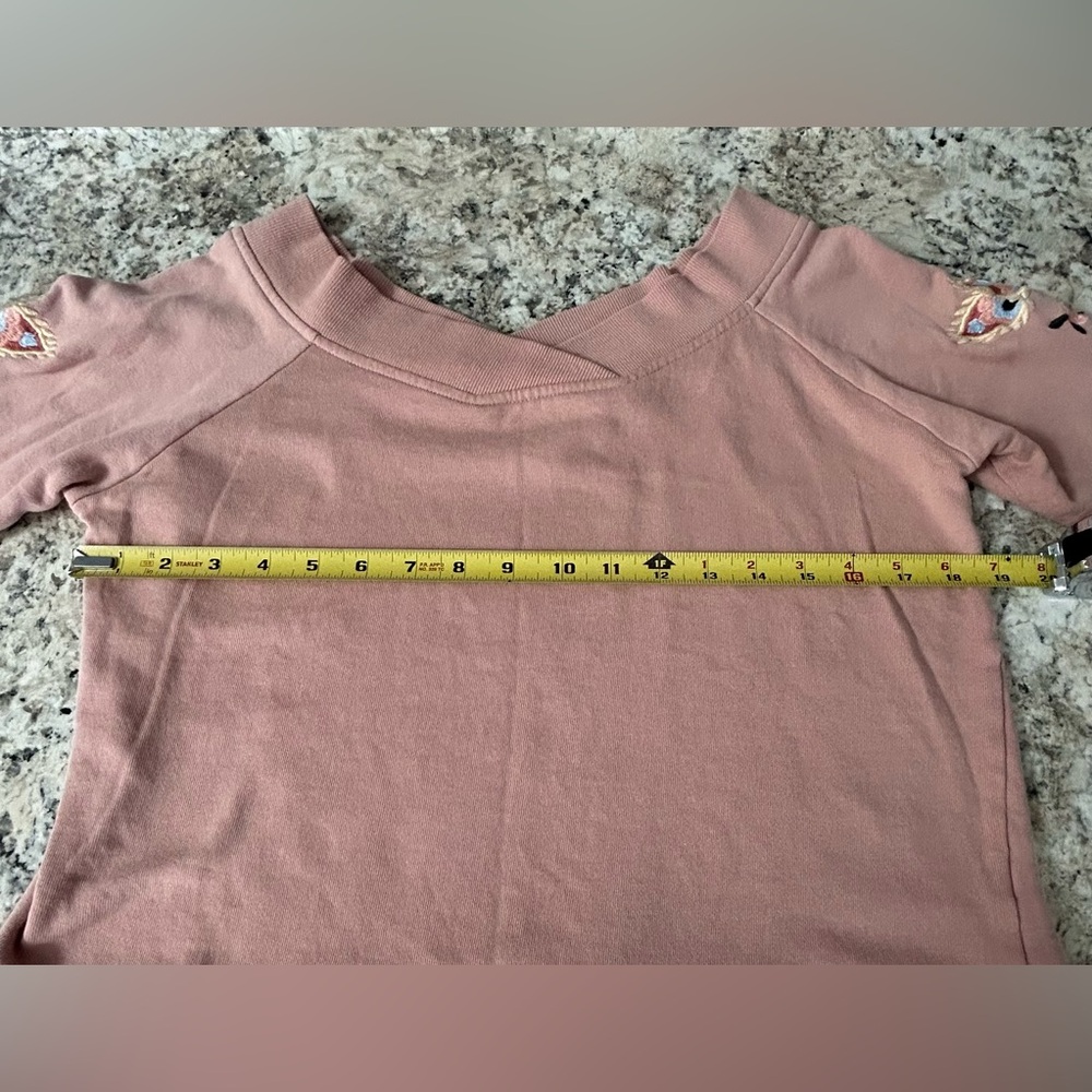 Rebecca Minkoff Off Shoulder Embroidered Sweatshirt Pink Boho Size S - Picture 11 of 12
